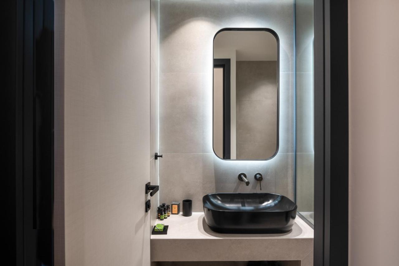 Nema Hotel Athena Bagian luar foto